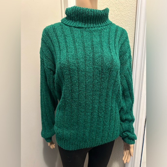 Denim Republic Vintage Pull Over - Picture 2 of 8